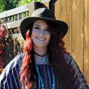 Meet your Posher, Jo.